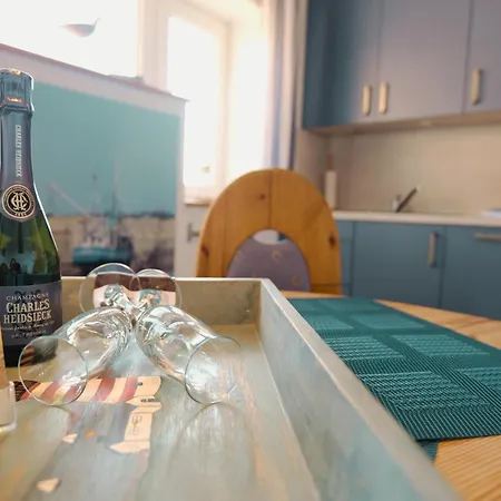 Hafenblick Marina Апартаменты *